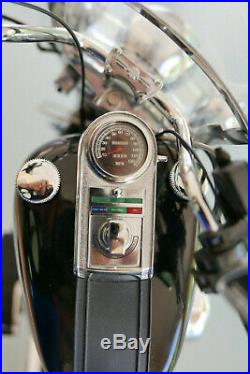 Franklin Mint Harley Davidson Heritage Softail Classic 1340 15 parfait état