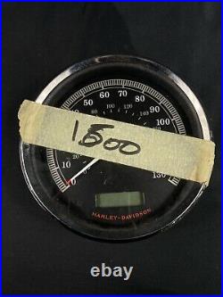 Harley Davidson speedometer 67196-08 Softail